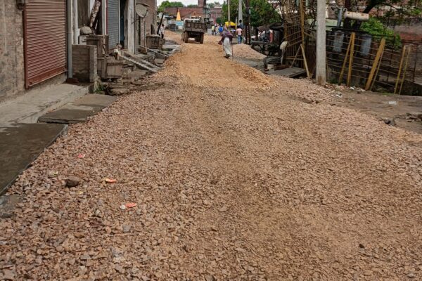 मोहल्ला-नैपुरा से सकरावल तक सड़क निर्माण कार्य का हुआ शुभारंभ” क्षेत्रवासियों में खुशी की लहर!