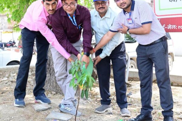 एनटीपीसी टांडा की महत्वपूर्ण पहल अकबरपुर रेलवे स्टेशन के सौंदर्यीकरण में दिया सहयोग!