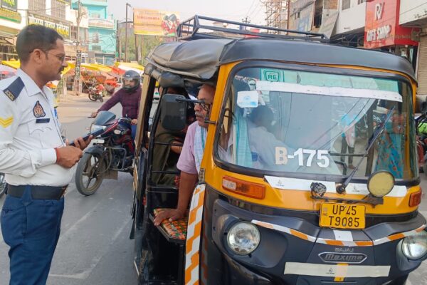 यातायात व्यवस्था को सुधारने के लिए सघन वाहन चेकिंग अभियान!