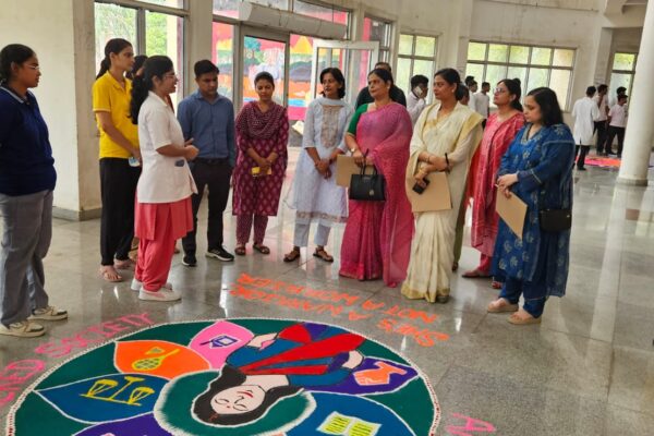 पुण्यश्लोक रानी अहिल्याबाई होल्कर जयंती के उपलक्ष्य में महामाया राजकीय मेडिकल कॉलेज में भव्य आयोजन महिला सशक्तिकरण पर केंद्रित रहा कार्यक्रम