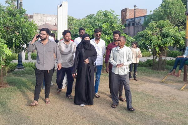 पार्क की व्यवस्था को बेहतर बनाने के लिए नगर पालिका अध्यक्ष शबाना नाज़ की पहल” पार्क का औचक निरीक्षण, दिया आवश्यक दिशा-निर्देश!