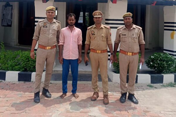 अपराध पर अंकुश: टाण्डा पुलिस ने किया अभियुक्त की गिरफ्तारी