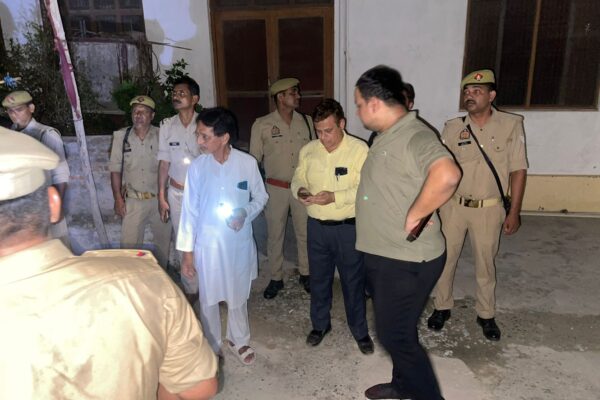 मोहर्रम को लेकर जिलाधिकारी ने टांडा नगरक्षेत्र में भ्रमण किया” सुरक्षा व्यवस्था और साफ-सफाई के निर्देश के साथ आमजनों से सहयोग की अपील!