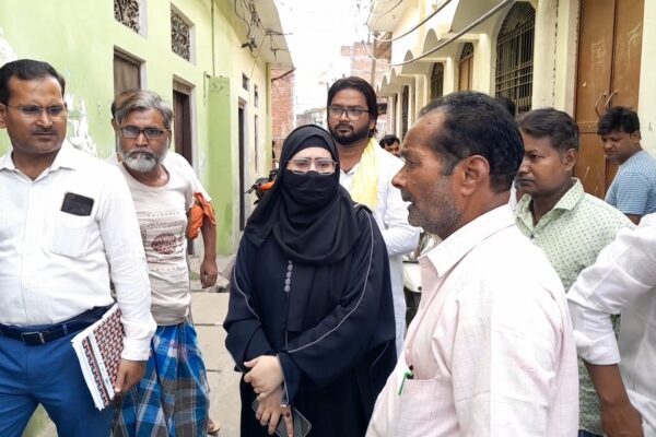 टांडा नगर के वार्ड 21 में साफ-सफाई और विकास कार्यों का नगर पालिका अध्यक्ष ने किया निरीक्षण” संबंधित को दिया आवश्यक दिशा-निर्देश!