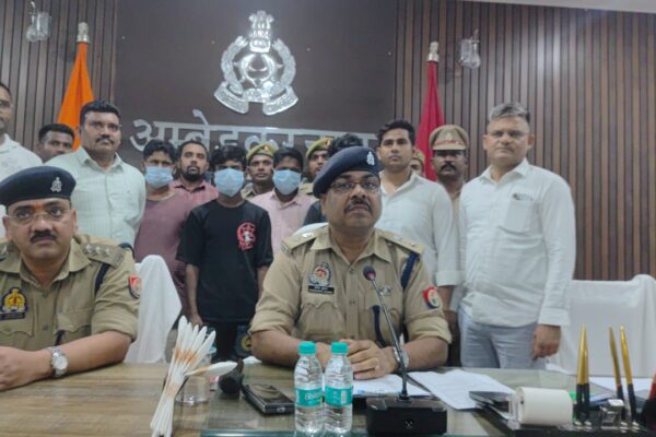 थाना कटका पुलिस टीम ने 04 शातिर ऑटो लिफ्टर मोटर साइकिल चोर गिरोह को किया गिरफ्तार