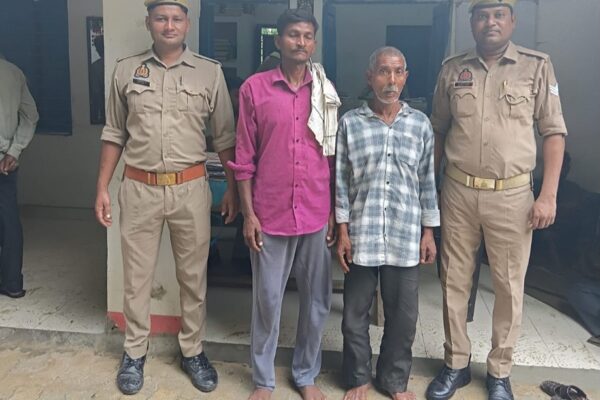 धोखाधड़ी और कूटरचना मामले में दो वांछित अभियुक्त गिरफ्तार