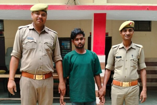 थाना क्षेत्र राजेसुल्तानपुर पुलिस ने पाक्सो एक्ट के वांछित अभियुक्त को किया गिरफ्तार!