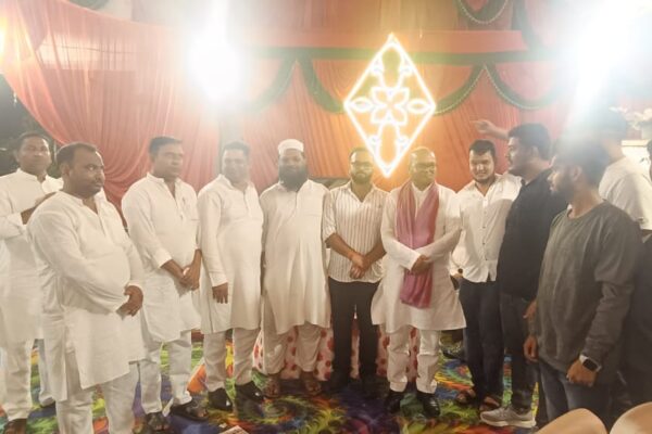 🎉 पूर्व कैबिनेट मंत्री टांडा विधायक के पुत्र का धूमधाम से मनाया गया जन्मदिन!