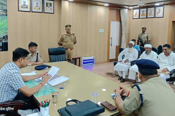 जमीयत उलमा और तब्लीगी जमात का प्रतिनिधिमंडल एसपी से मिला