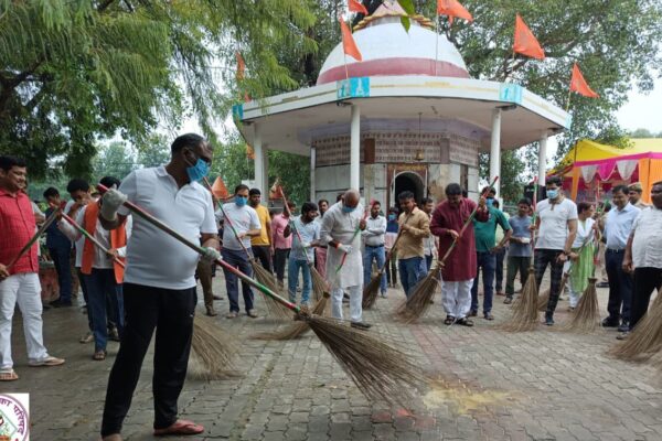 सेवा पखवाड़ा 2025 : मंत्री गिरीश चंद्र यादव ने दिया स्वच्छता का संदेश