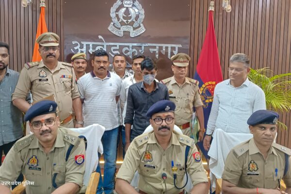 मालीपुर पुलिस ने छात्रा हत्या कांड का किया पर्दाफाश -आरोपी गिरफ्तार, जुर्म कबूला