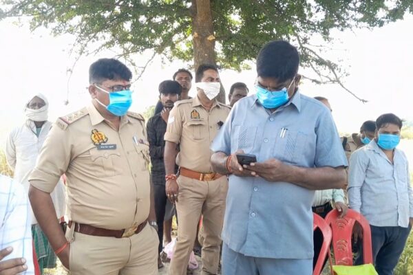 तीन माह बाद कब्र से निकाला गया शव, संदिग्ध मौत का मामला,मजिस्ट्रेट की मौजूदगी में मृतका के शव को कब्र से निकाल कर पोस्टमार्टम के लिए भेजा गया!
