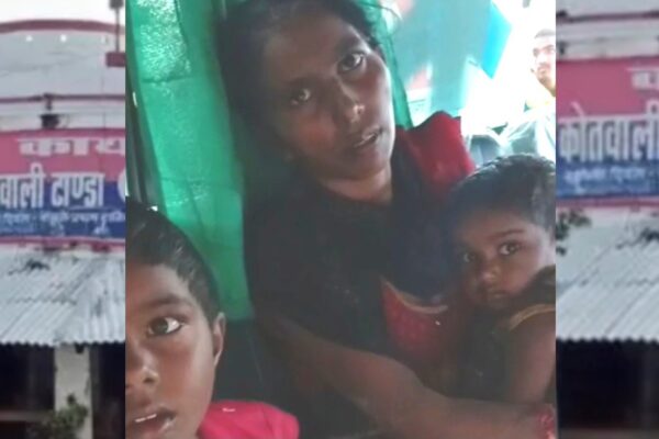 टांडा में बड़ा हादसा टला – मां ने दो बच्चियों संग लगाई थी नदी में छलांग, पुलिस ने तीनों की बचाई जान